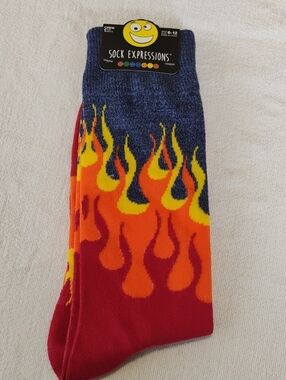 Expressions Men’s Flame Crew Socks - Red/Orange/Yellow Shoe Sz 6-12